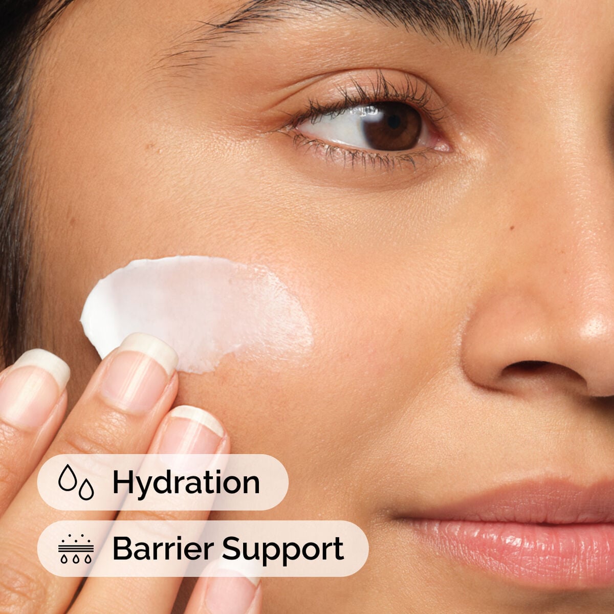 natural-moisturizing-factors-ha-r7 ord-natural-moisturizing-factors-ha-model-application-with-benefits.jpg